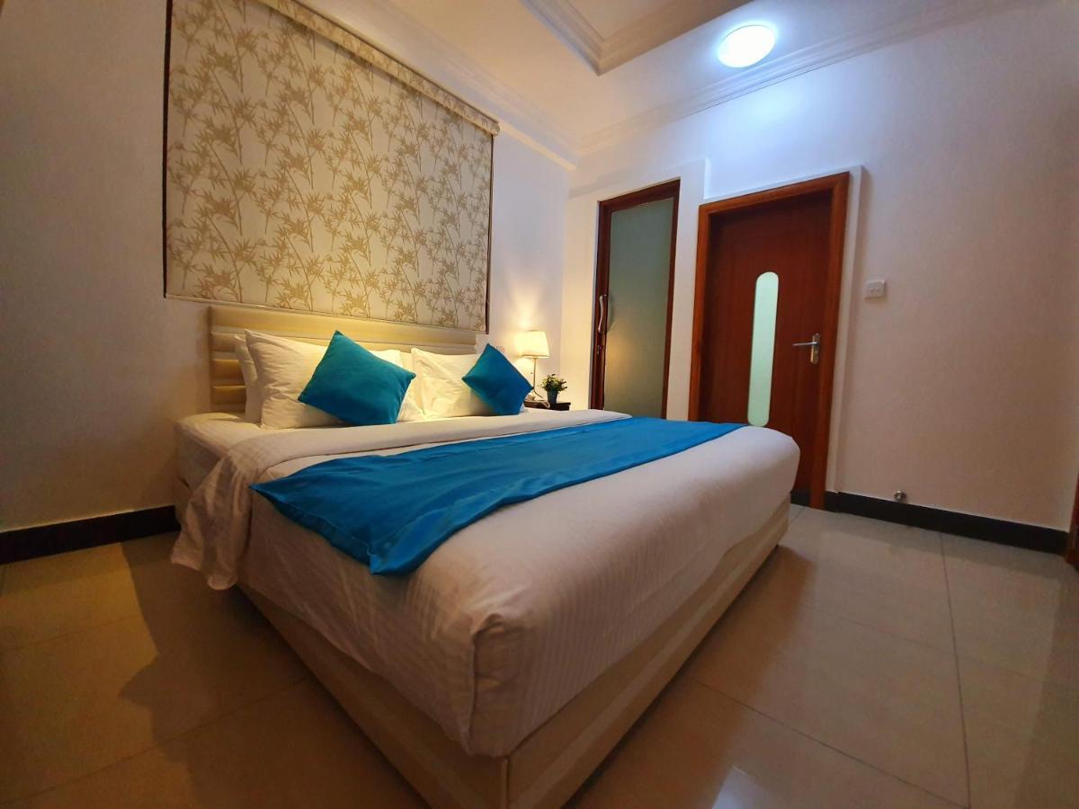Huvan Beach Hotel At Хулхумале Экстерьер фото